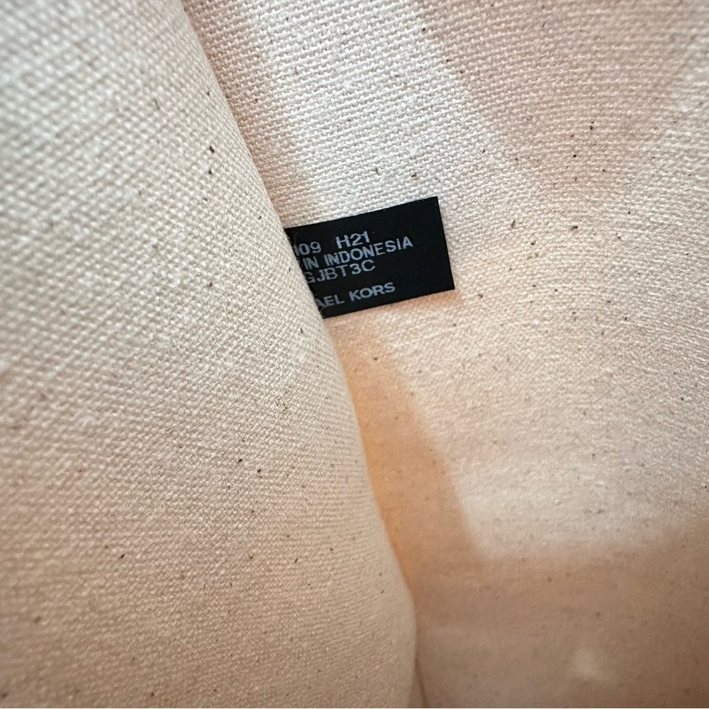 Michael Kors Jane Large Canvas Tote Carryall Bag in Natural - Picture 6 of 13